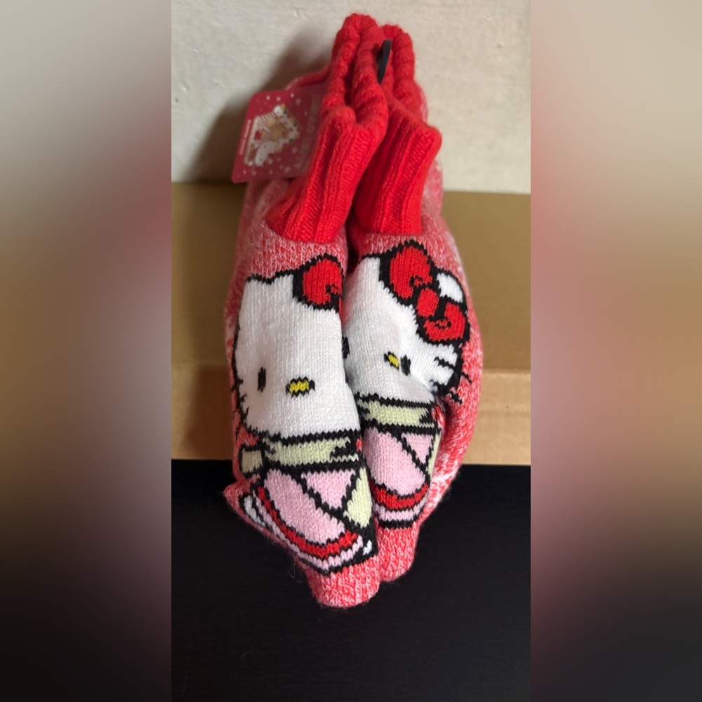 Hello Kitty Slipper Socks